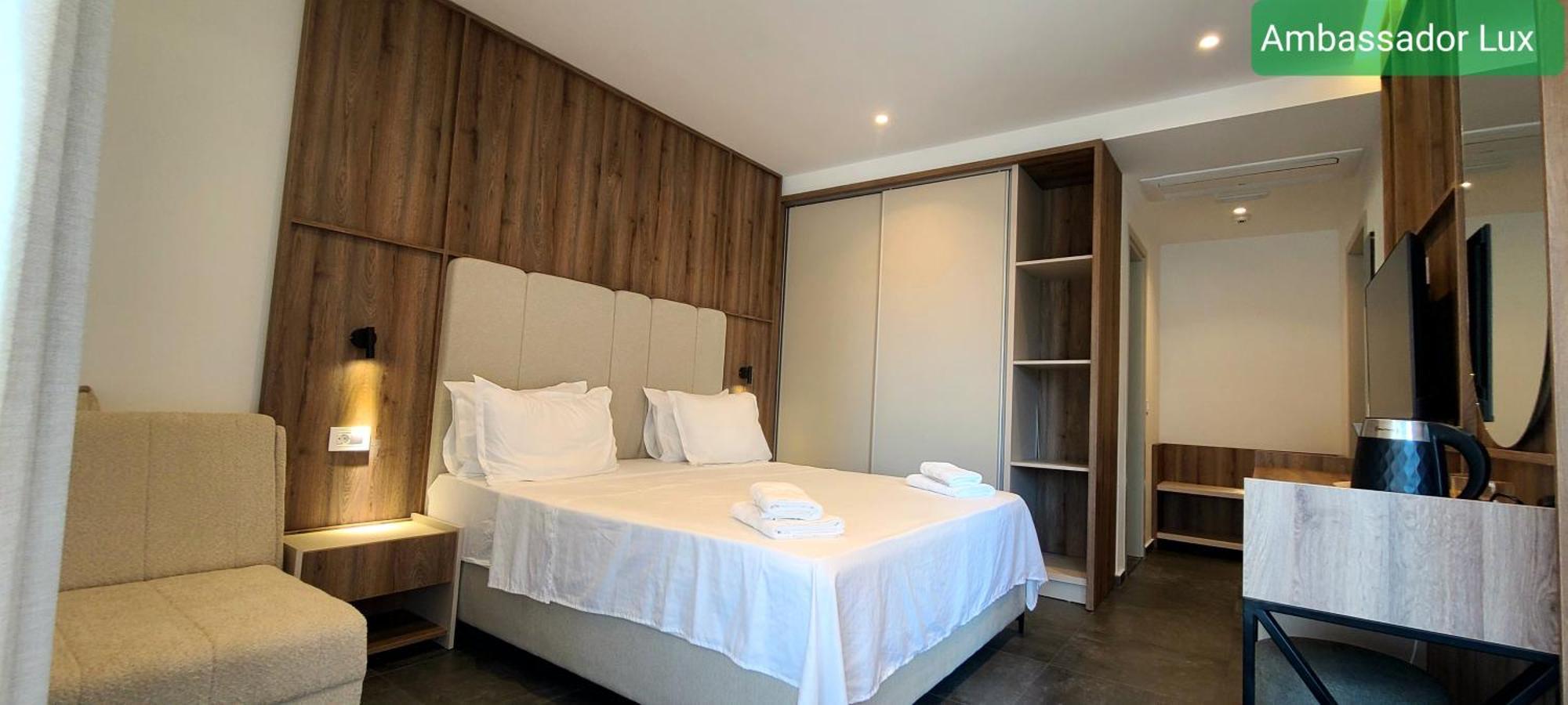 Ambassador & Ambassador Lux Apartments Ulcinj Zimmer foto
