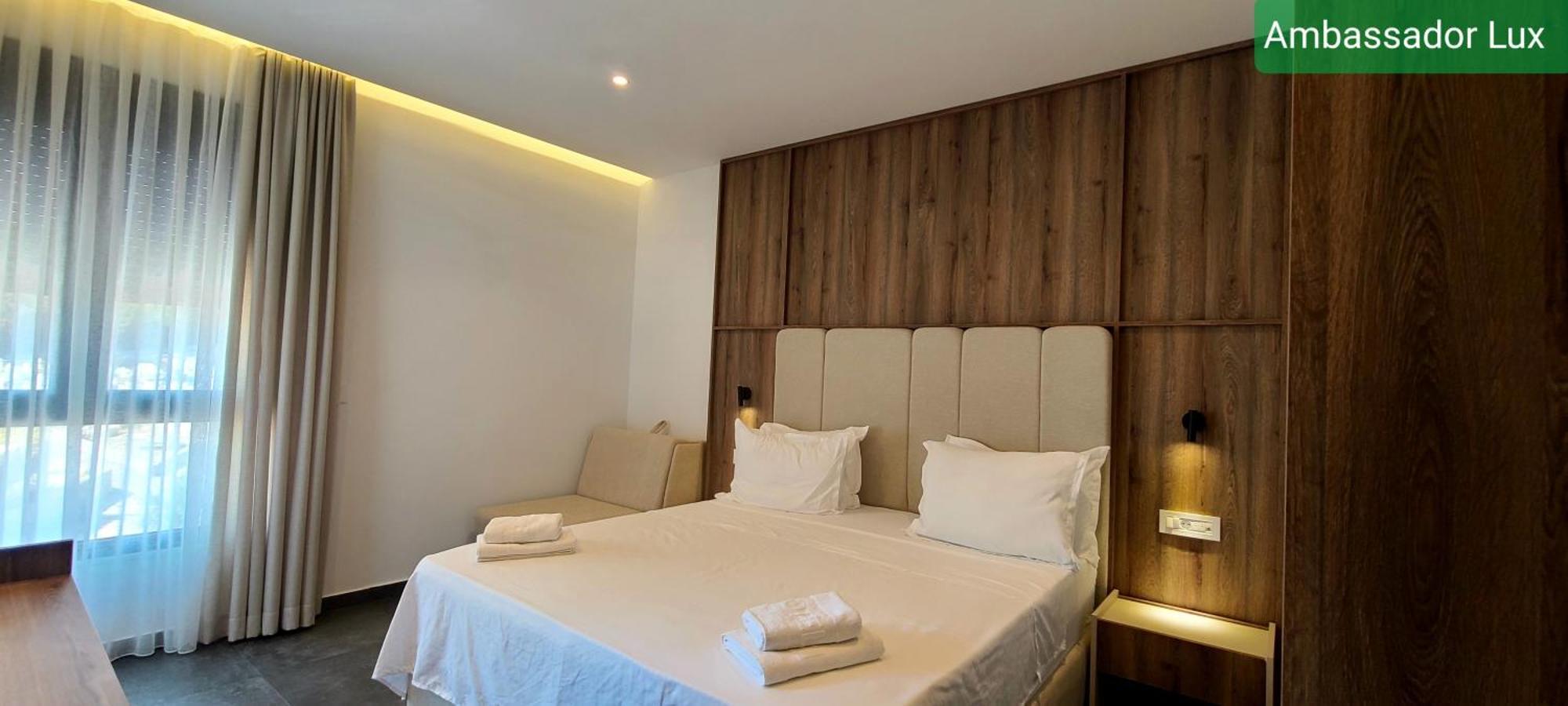 Ambassador & Ambassador Lux Apartments Ulcinj Zimmer foto