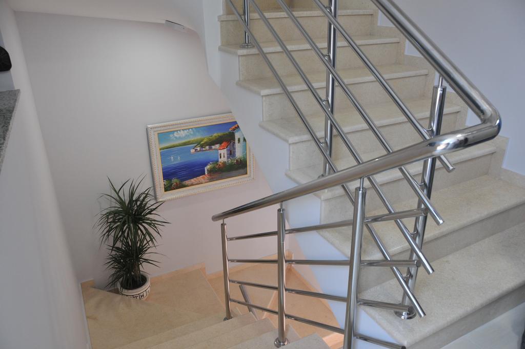 Ambassador & Ambassador Lux Apartments Ulcinj Exterior foto